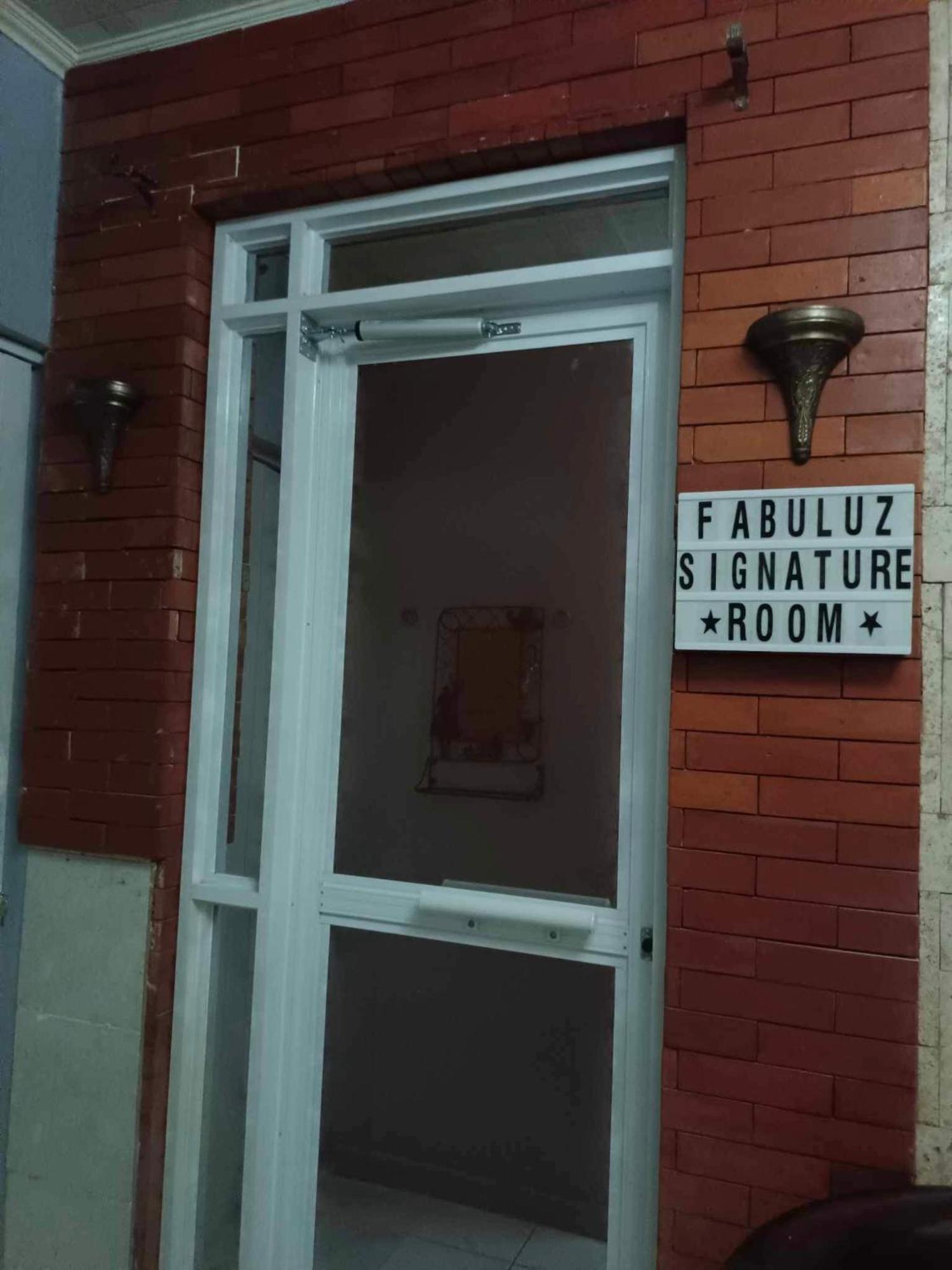 Fabuluz Luxury At Princess Place Malolos Luaran gambar